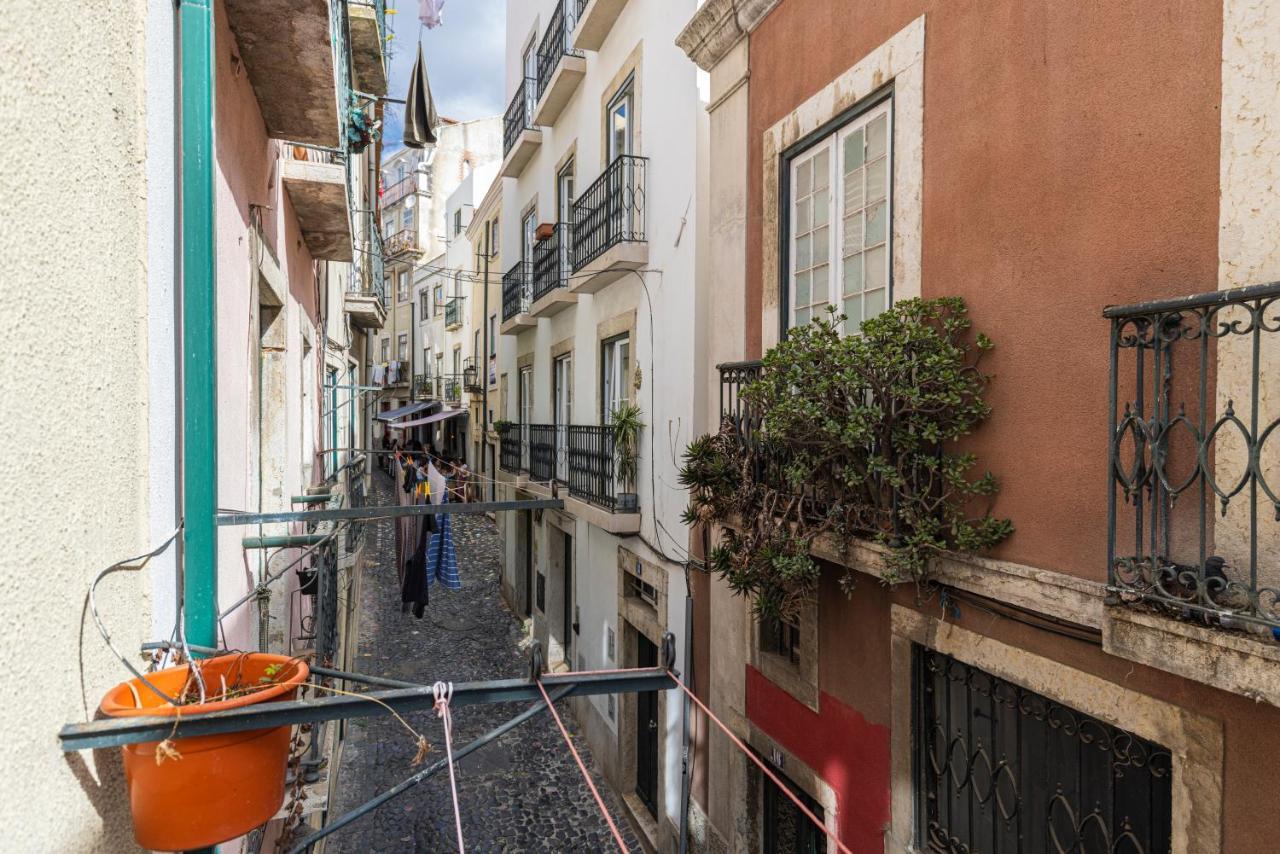Alfama'S Heart Apartment By Lovelystay Lisbon Luaran gambar