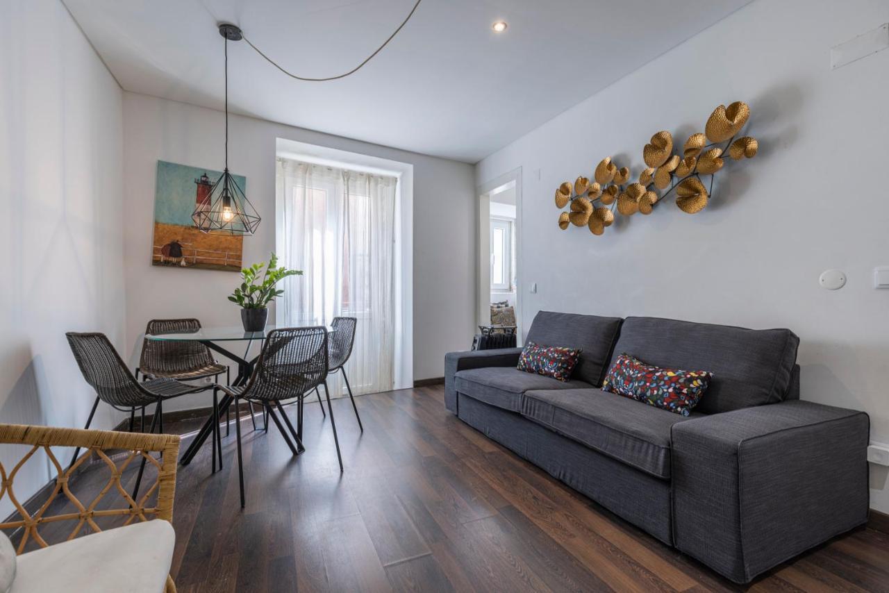 Alfama'S Heart Apartment By Lovelystay Lisbon Luaran gambar