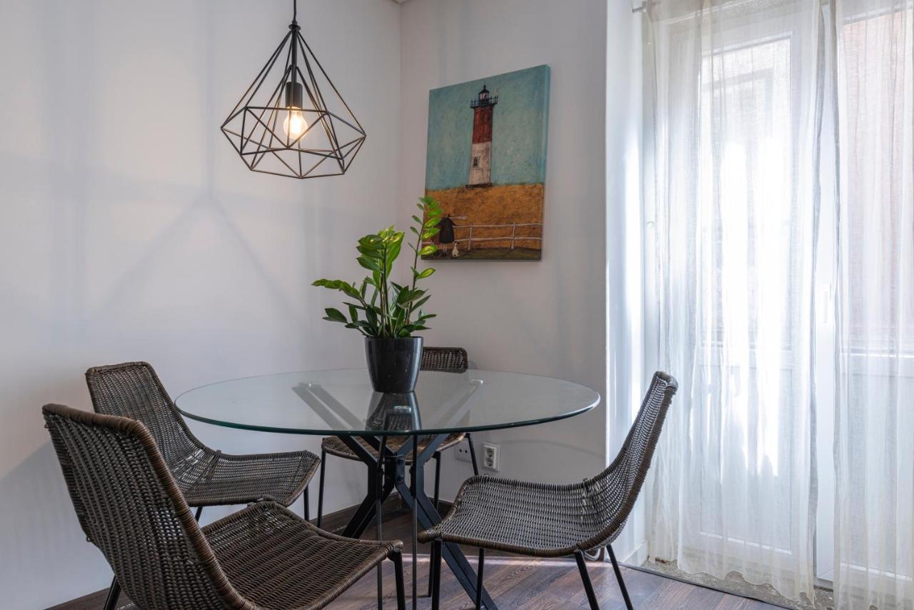 Alfama'S Heart Apartment By Lovelystay Lisbon Luaran gambar